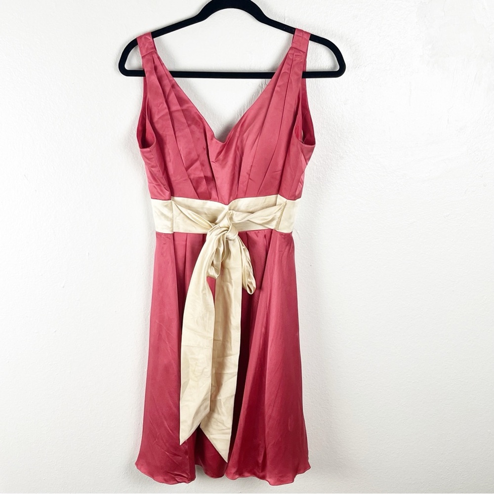 MELISSA SWEET 100% Silk Coral Belted Waist Hidden Back Zipper V-Neck Dress 14